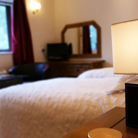 Miltons Country Lodge Lower Langford Екстериор снимка