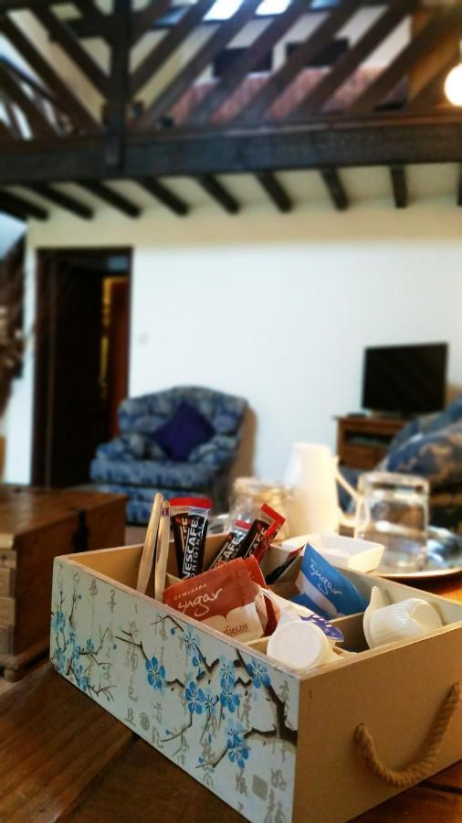 Miltons Country Lodge Lower Langford Екстериор снимка